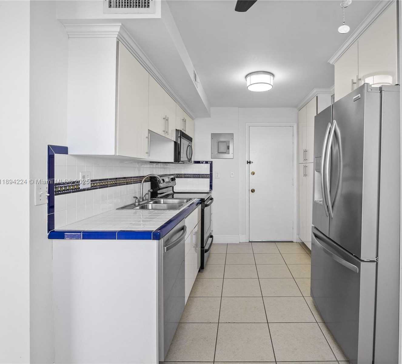 Small Image of 3161 SOUTH OCEAN DR #1201, Hallandale Beach Number 12
