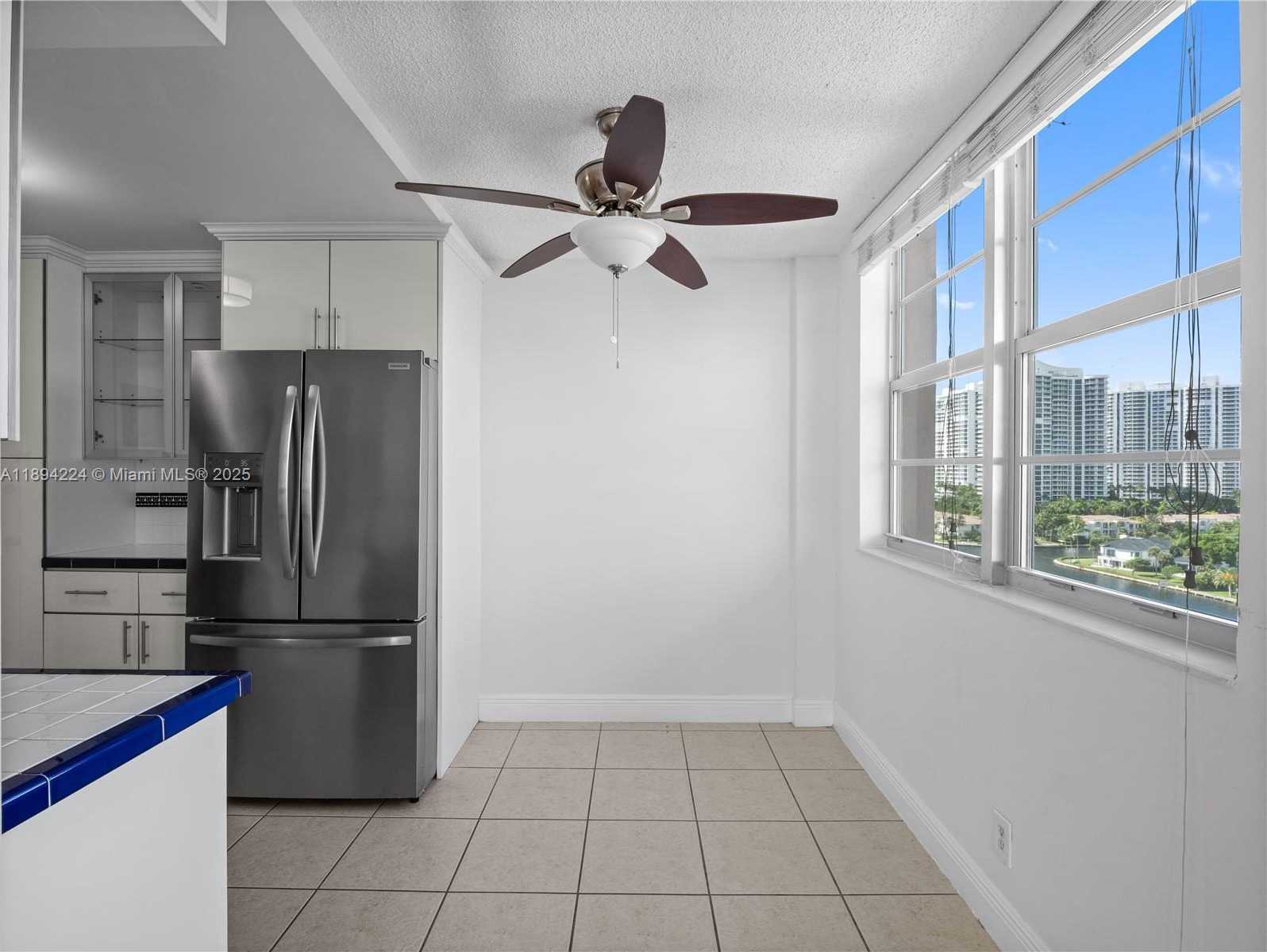 Small Image of 3161 SOUTH OCEAN DR #1201, Hallandale Beach Number 14