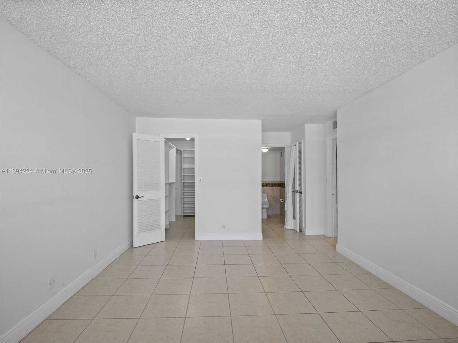 Small Image of 3161 SOUTH OCEAN DR #1201, Hallandale Beach Number 26