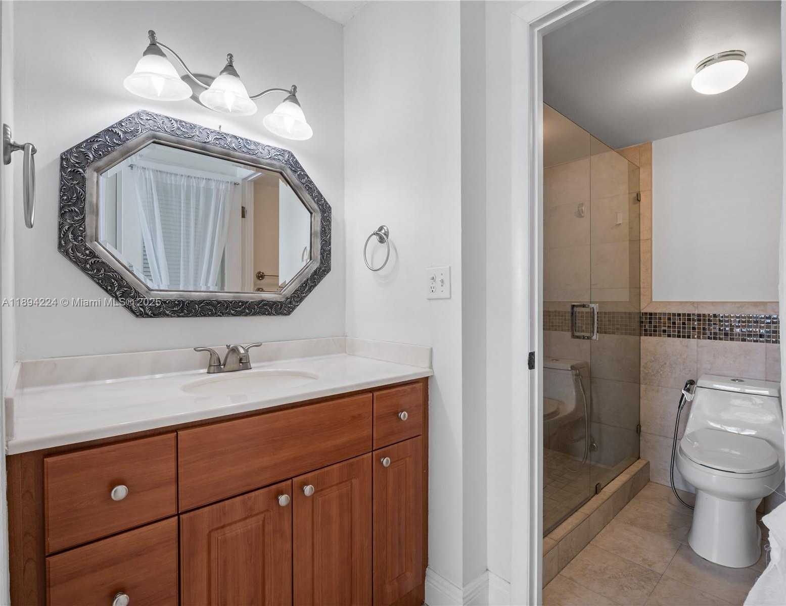 Small Image of 3161 SOUTH OCEAN DR #1201, Hallandale Beach Number 32