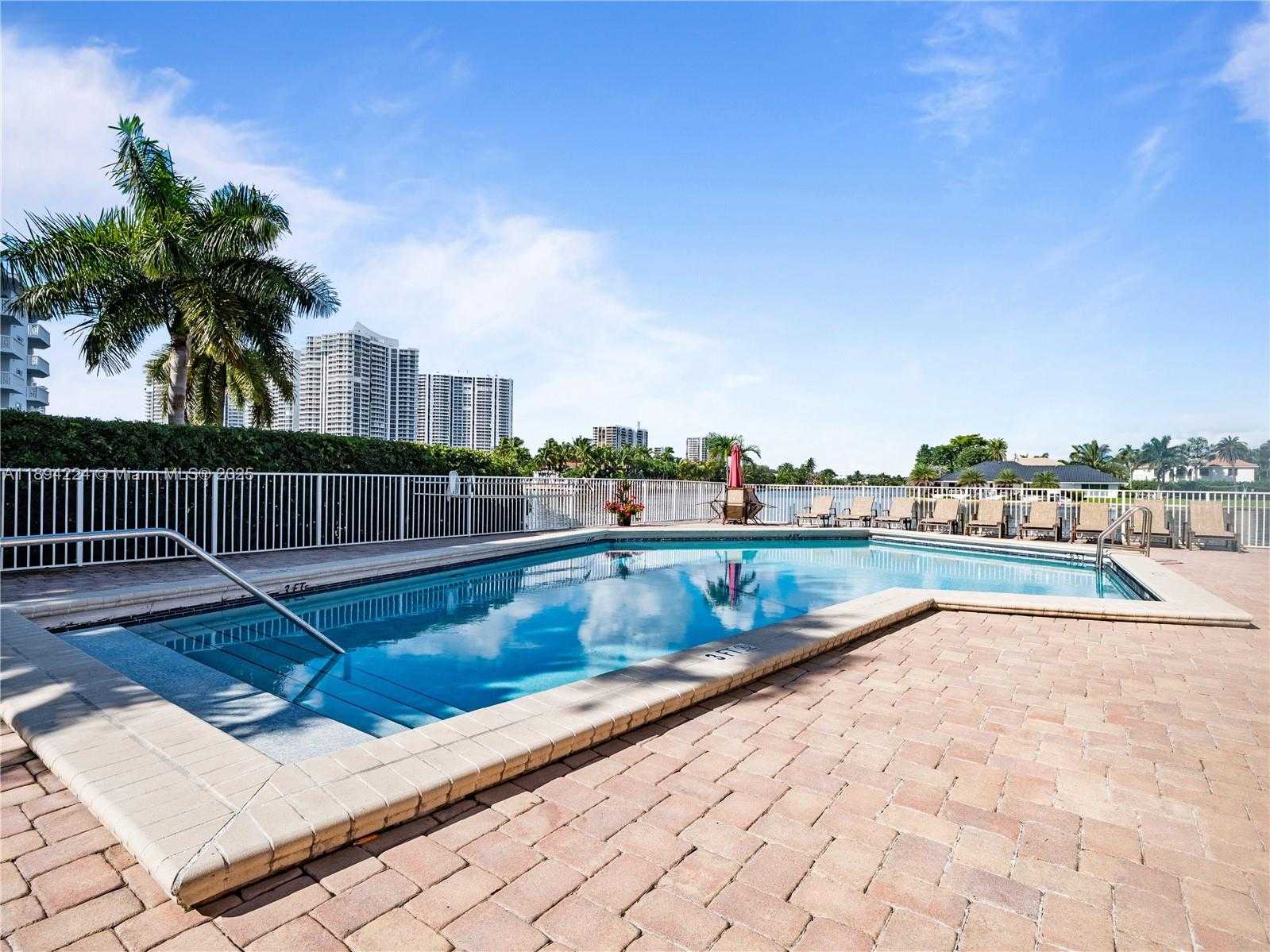 Small Image of 3161 SOUTH OCEAN DR #1201, Hallandale Beach Number 38