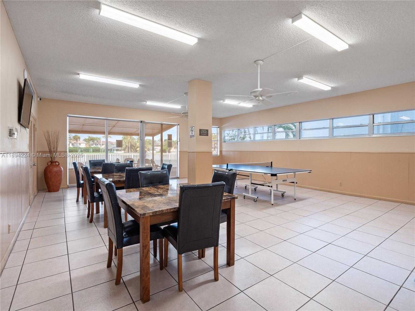 Small Image of 3161 SOUTH OCEAN DR #1201, Hallandale Beach Number 44