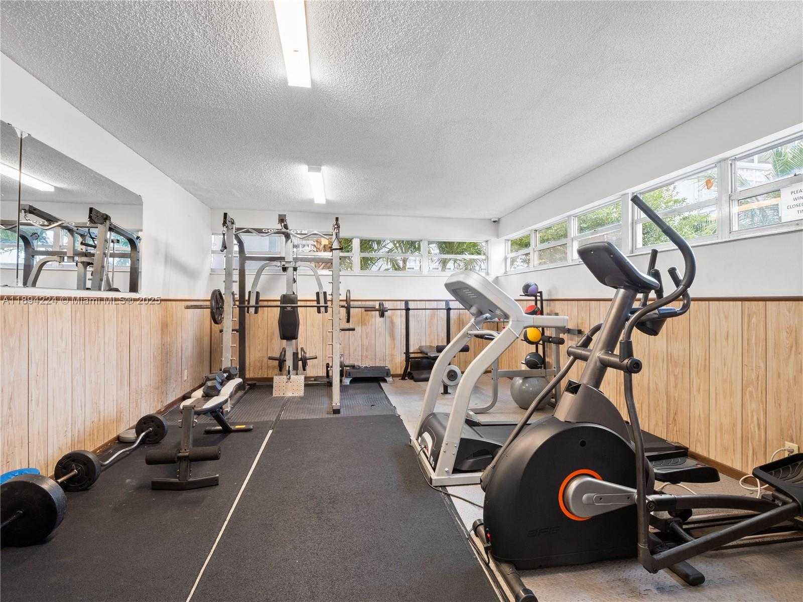 Small Image of 3161 SOUTH OCEAN DR #1201, Hallandale Beach Number 46