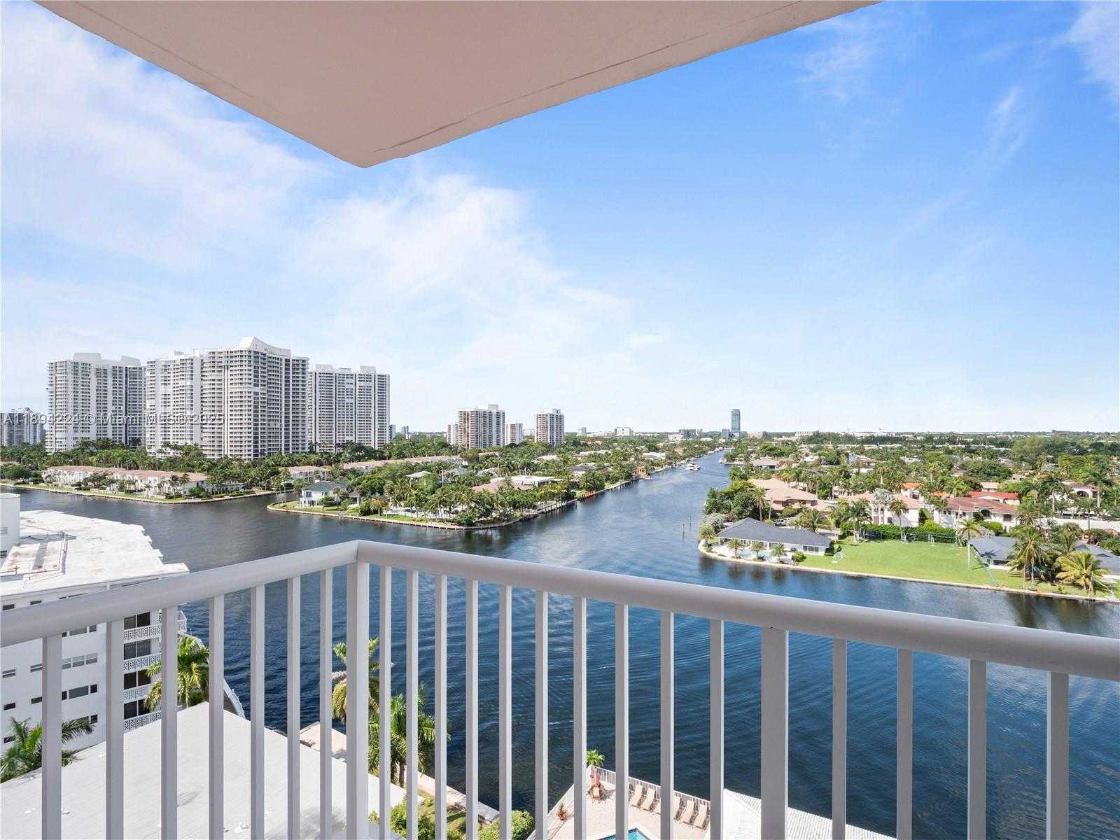 Small Image of 3161 SOUTH OCEAN DR #1201, Hallandale Beach Number 6