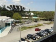 Small Image of 16410 MIAMI DR #504, North Miami Beach Number 15