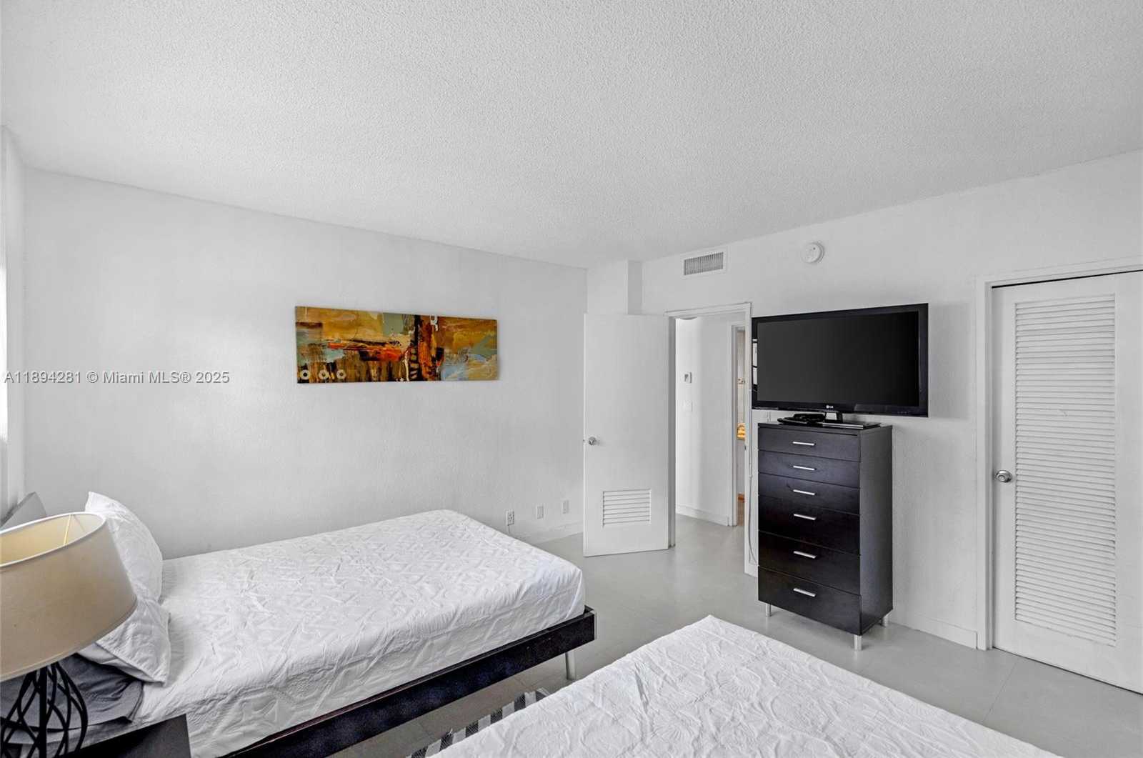 Small Image of 3901 SOUTH OCEAN DR #8C, Hollywood Number 14