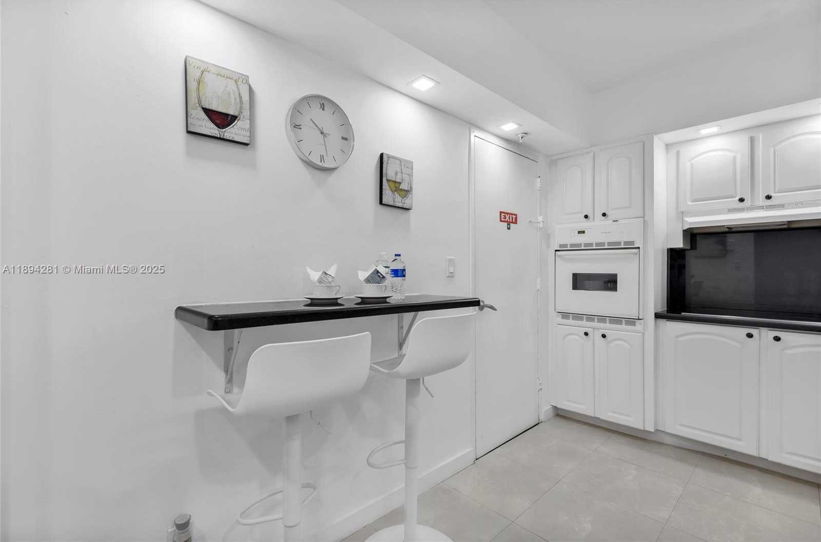 Small Image of 3901 SOUTH OCEAN DR #8C, Hollywood Number 6
