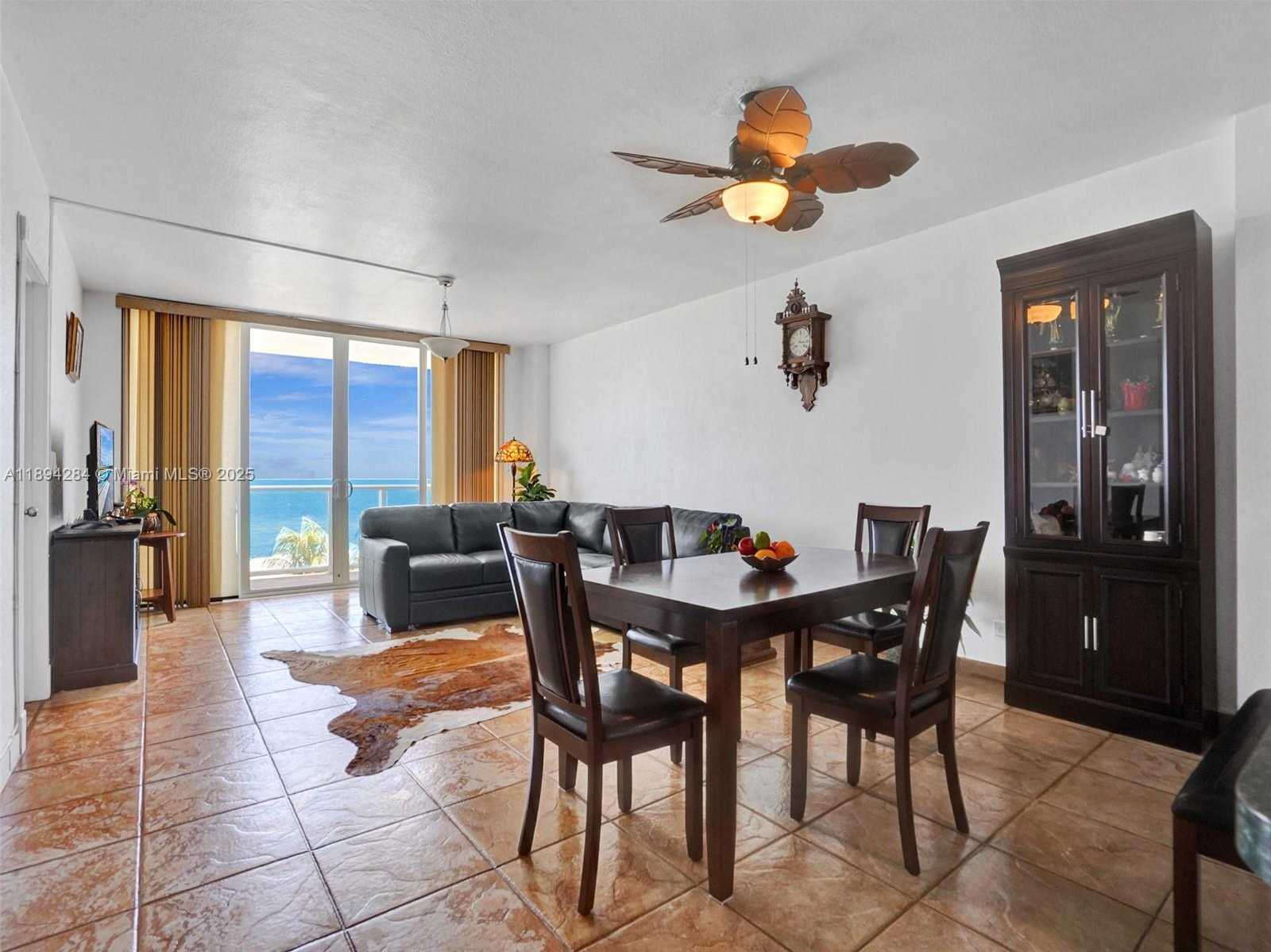 Small Image of 5601 COLLINS AVE #504, Miami Beach Number 10