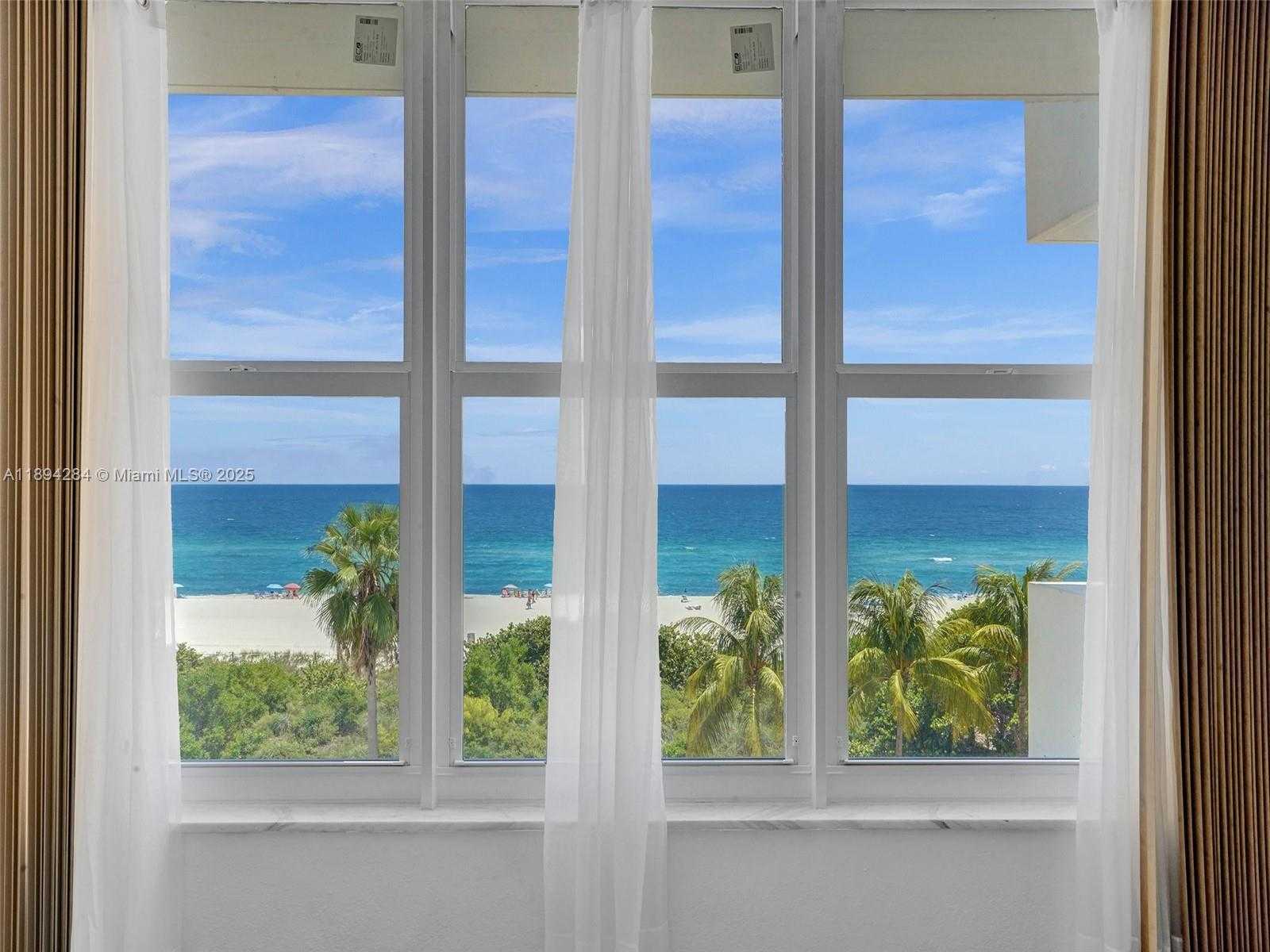 Small Image of 5601 COLLINS AVE #504, Miami Beach Number 17