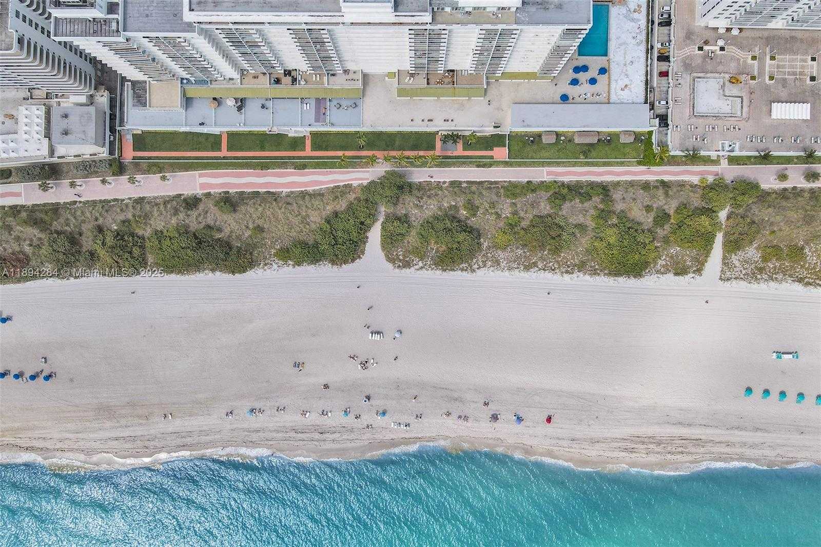 Small Image of 5601 COLLINS AVE #504, Miami Beach Number 35
