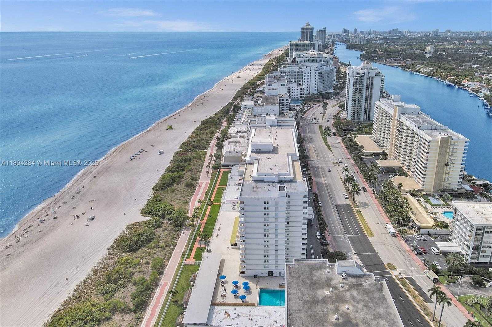Small Image of 5601 COLLINS AVE #504, Miami Beach Number 37
