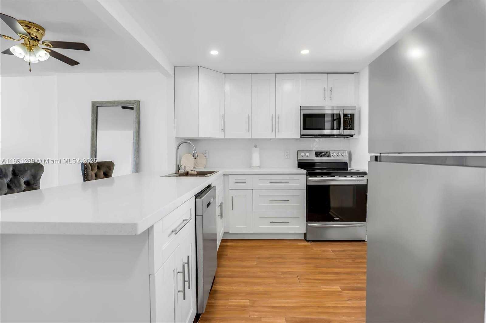 Small Image of 16400 NORTH EAST 17TH AVE #601, North Miami Beach Number 5