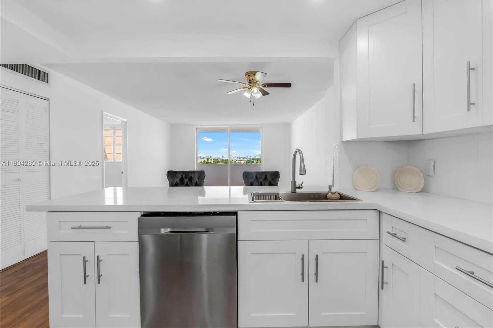 Small Image of 16400 NORTH EAST 17TH AVE #601, North Miami Beach Number 7