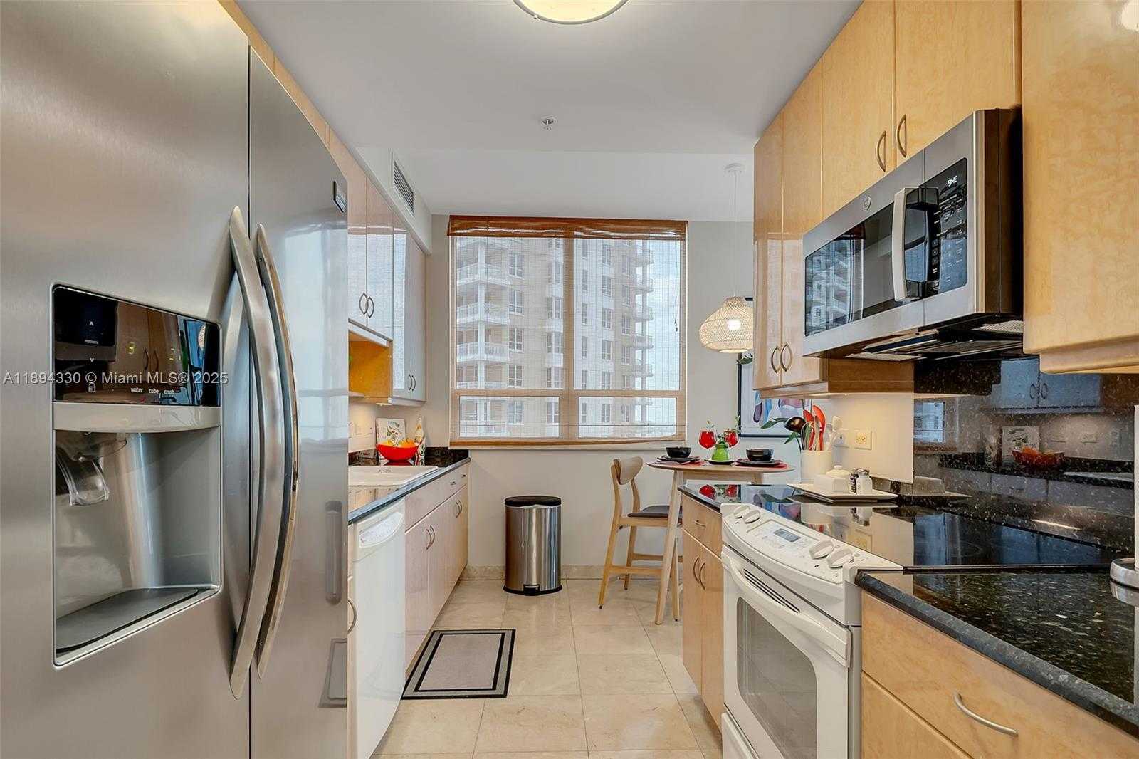 Small Image of 801 BRICKELL KEY BLVD #1601, Miami Number 16