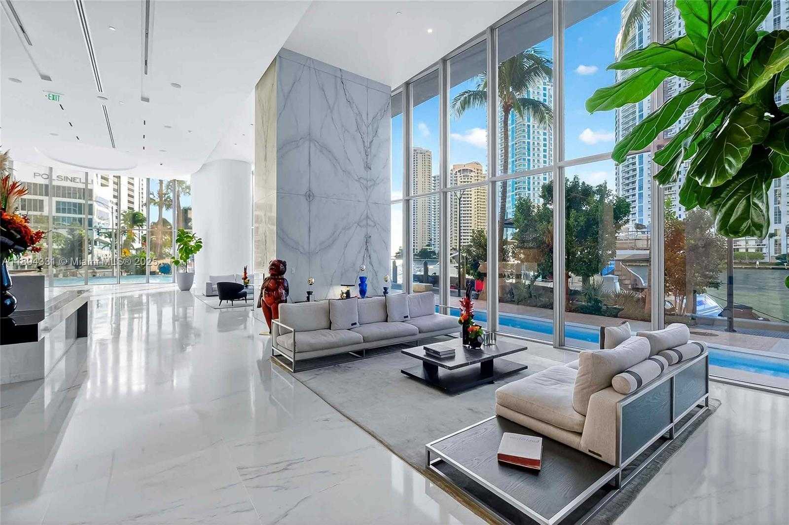 Small Image of 300 BISCAYNE BOULEVARD WAY #501E, Miami Number 59