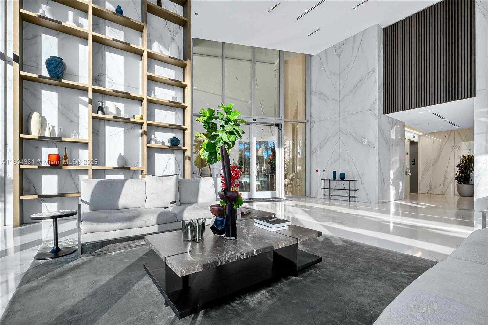 Small Image of 300 BISCAYNE BOULEVARD WAY #501E, Miami Number 61