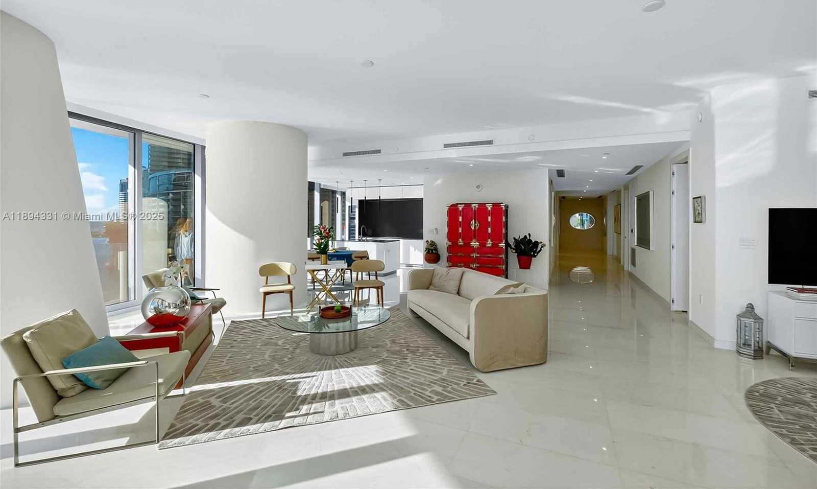 Small Image of 300 BISCAYNE BOULEVARD WAY #501E, Miami Number 8