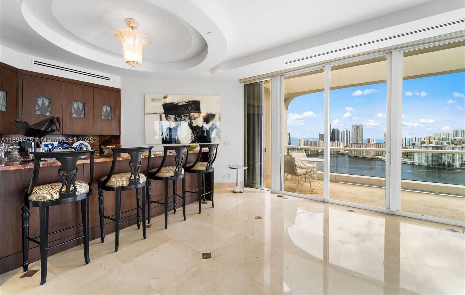 Small Image of 7000 ISLAND BLVD #PH-02, Aventura Number 4