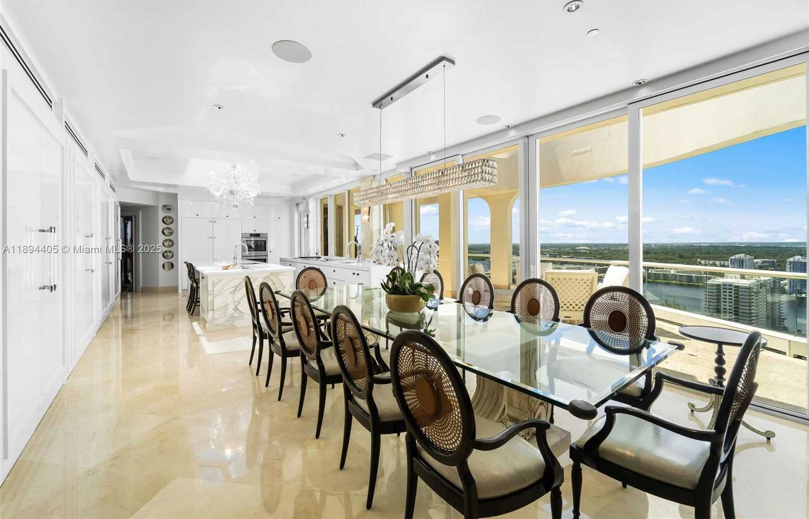 Small Image of 7000 ISLAND BLVD #PH-02, Aventura Number 9