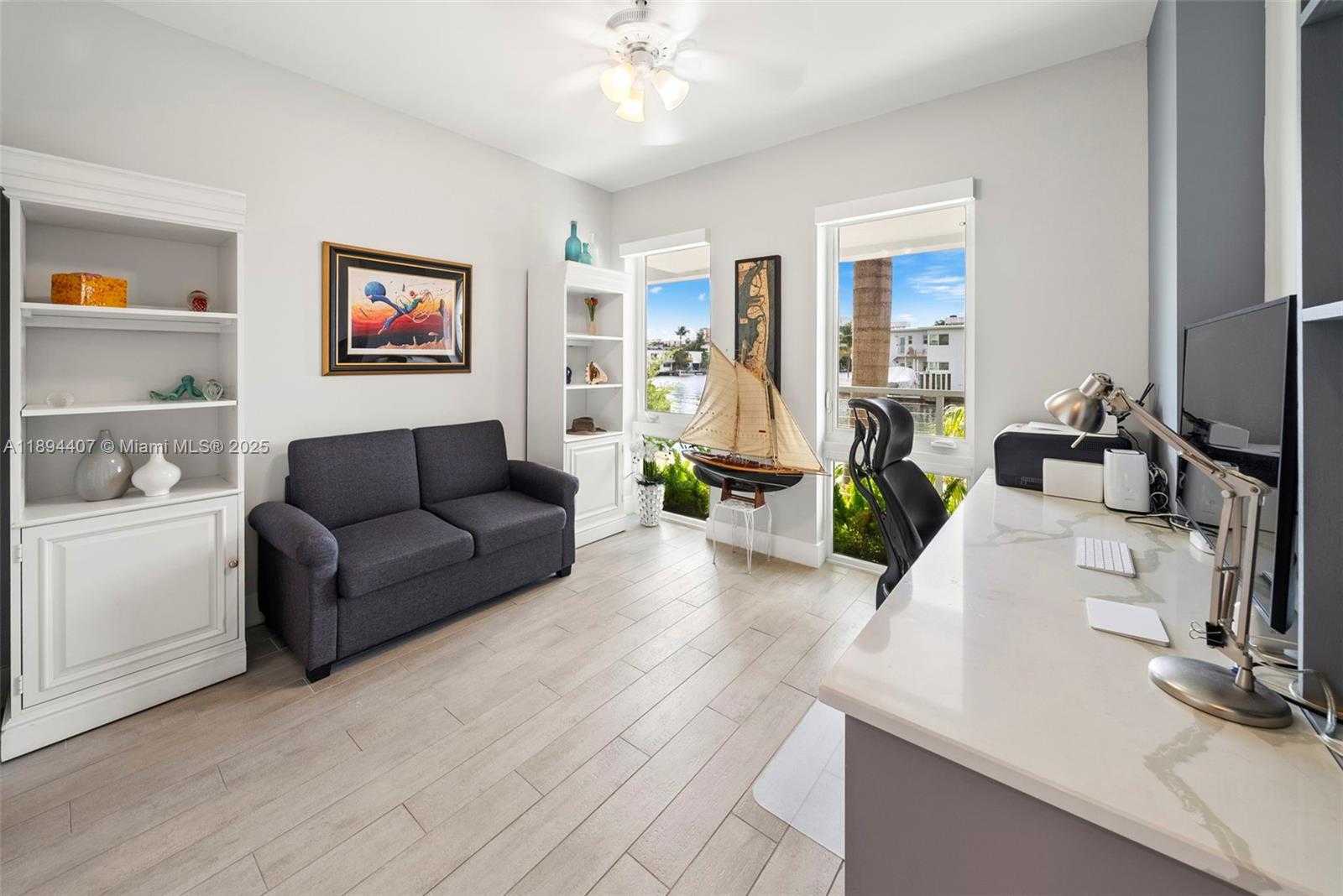 Small Image of 33 Shore Dr E, Miami, FL 33133, USA Number 8