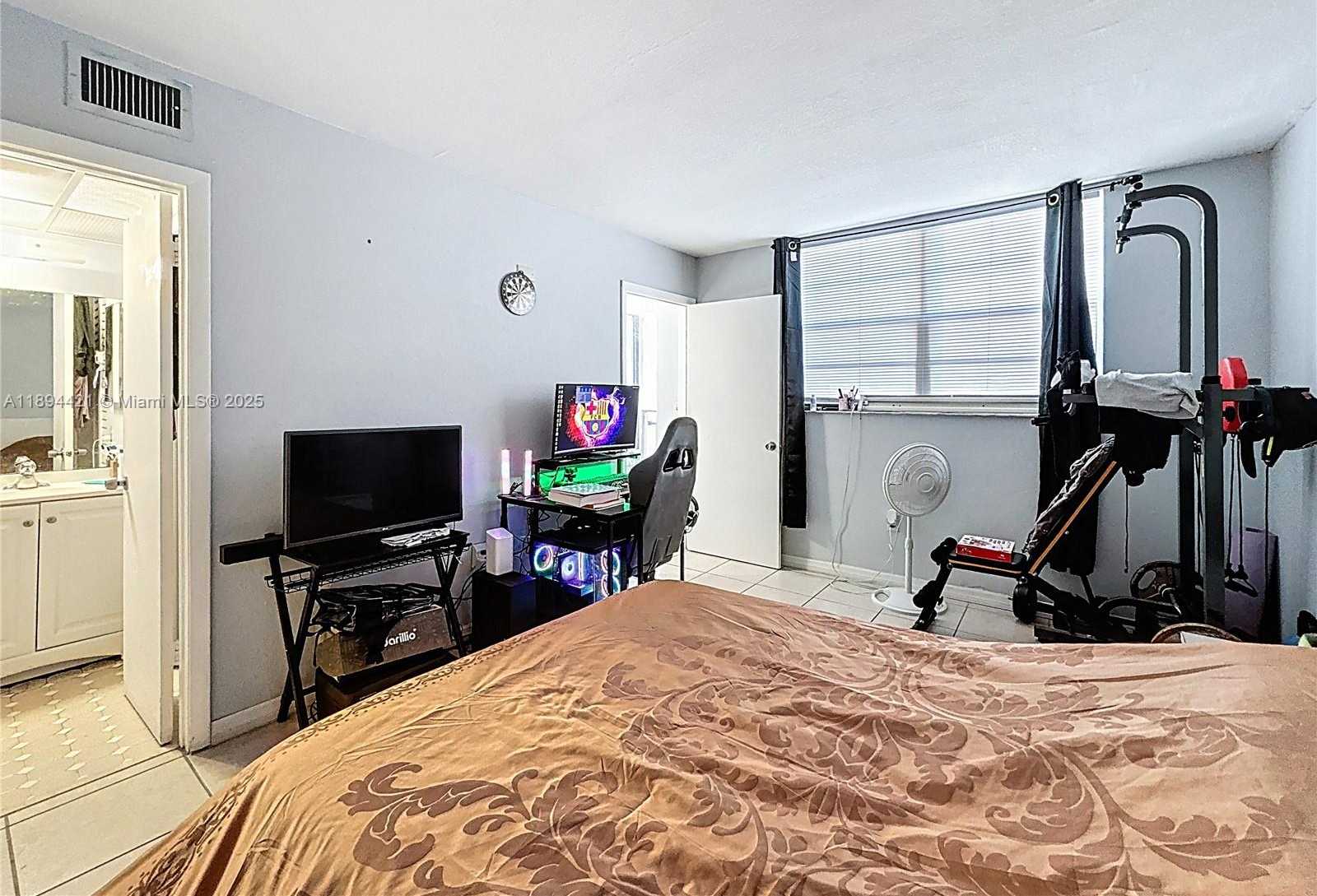 Small Image of 3611 SOUTH WEST 117TH AVE #10-207, Miami Number 15