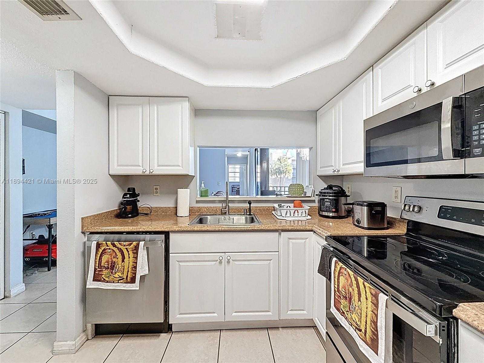 Small Image of 3611 SOUTH WEST 117TH AVE #10-207, Miami Number 4