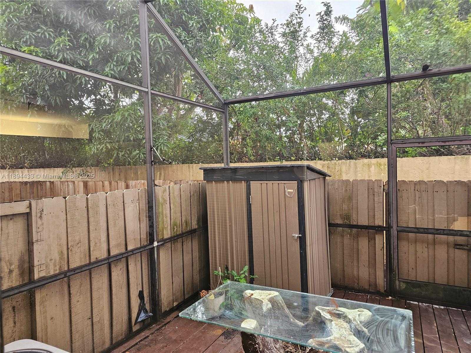 Small Image of 10142 SOUTH WEST 77TH CT #10142, Miami Number 4