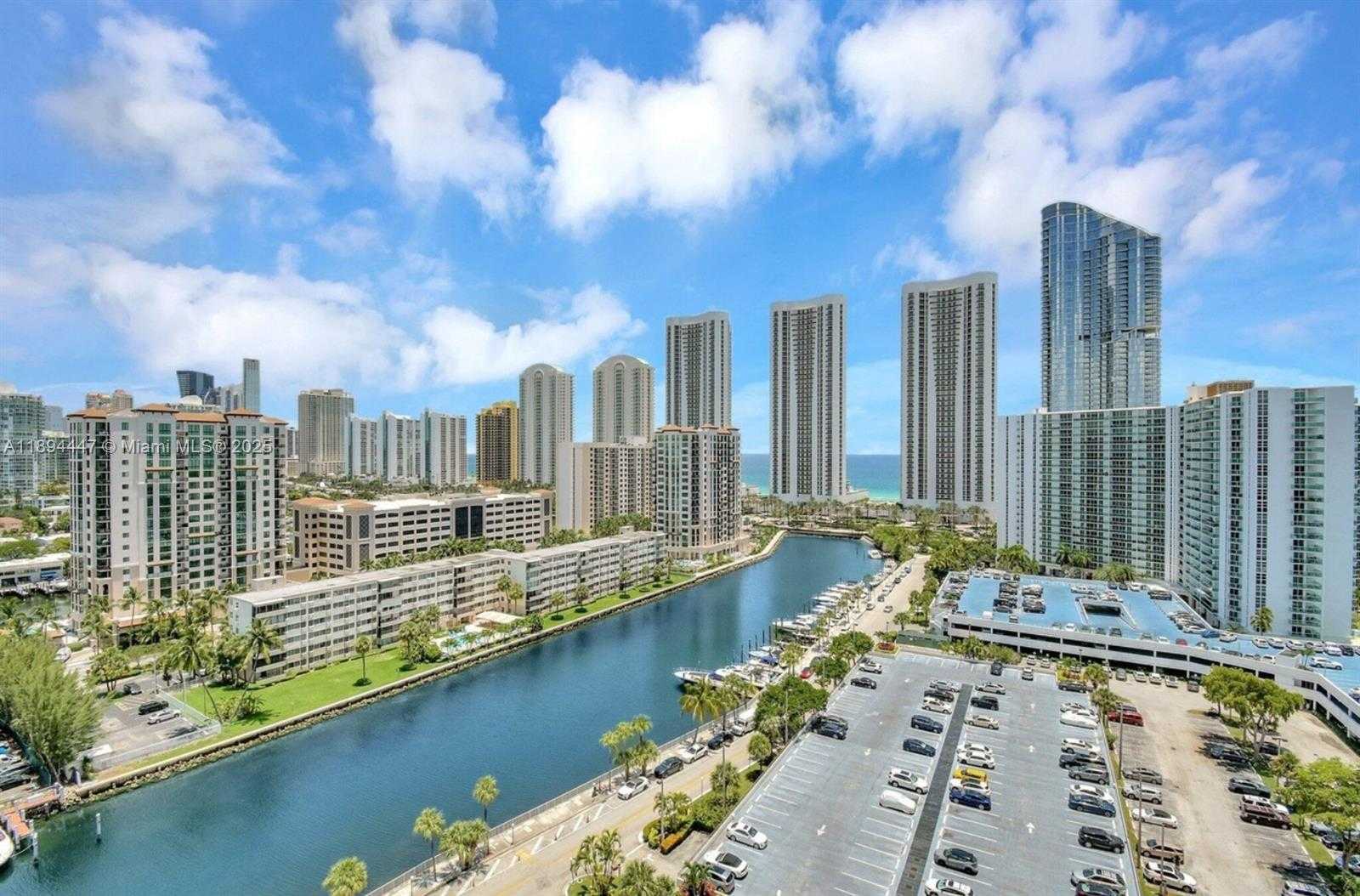 Small Image of 300 BAYVIEW DR #2014, Sunny Isles Beach Number 38