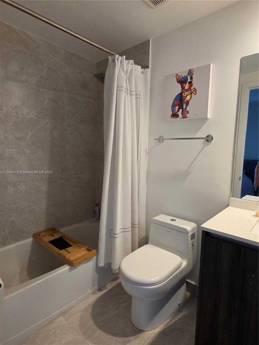 Small Image of 488 NORTH EAST 18TH ST #301, Miami Number 13