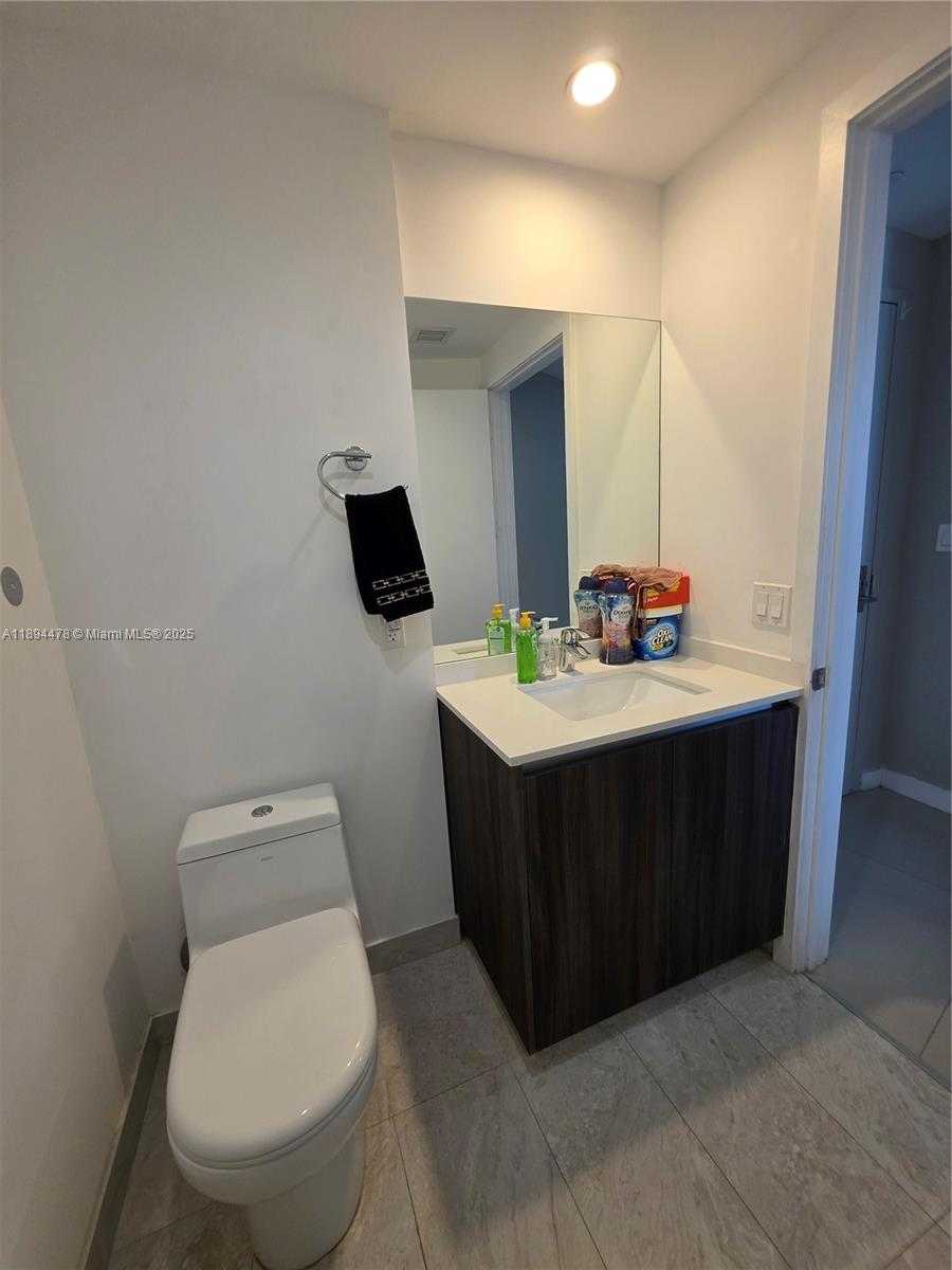 Small Image of 488 NORTH EAST 18TH ST #301, Miami Number 14