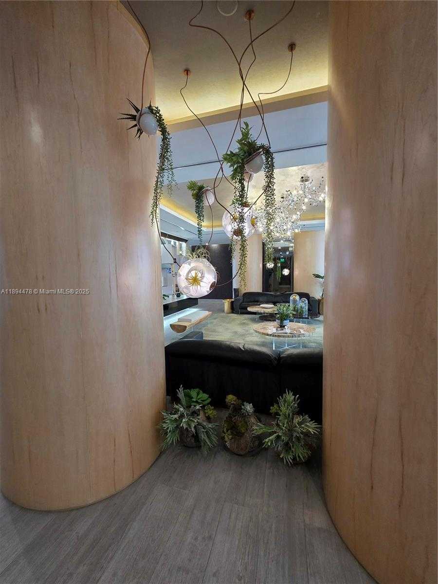 Small Image of 488 NORTH EAST 18TH ST #301, Miami Number 27