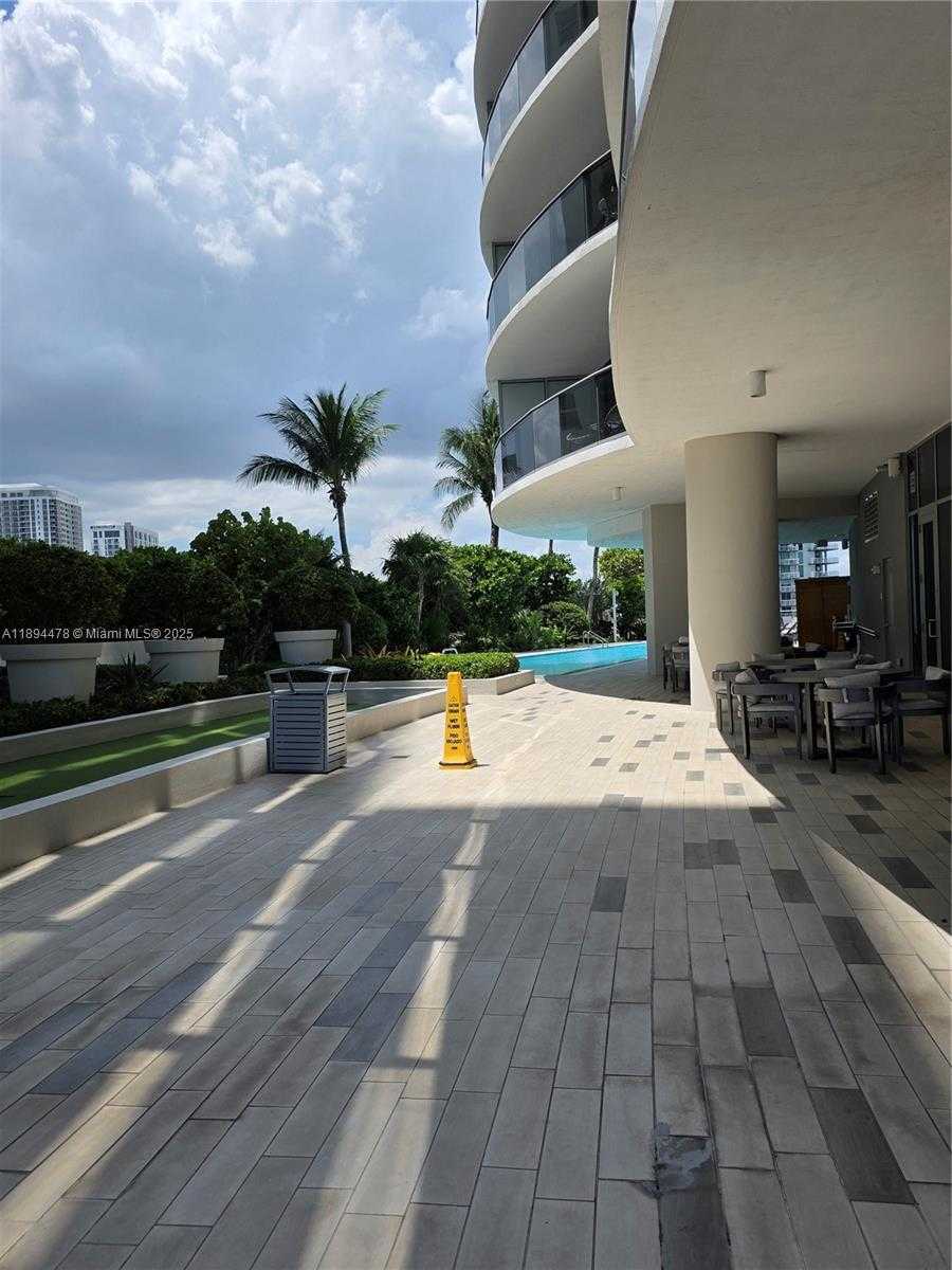 Small Image of 488 NORTH EAST 18TH ST #301, Miami Number 39