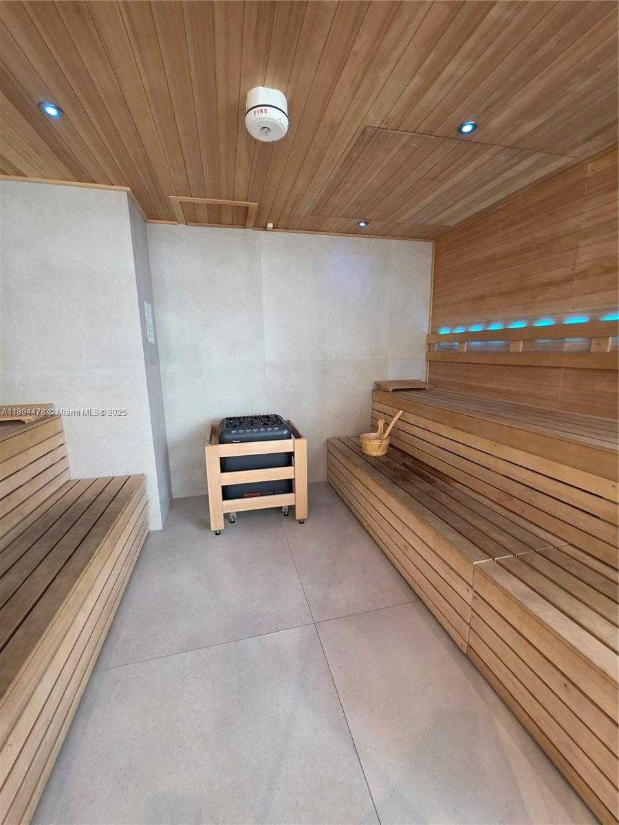 Small Image of 488 NORTH EAST 18TH ST #301, Miami Number 47