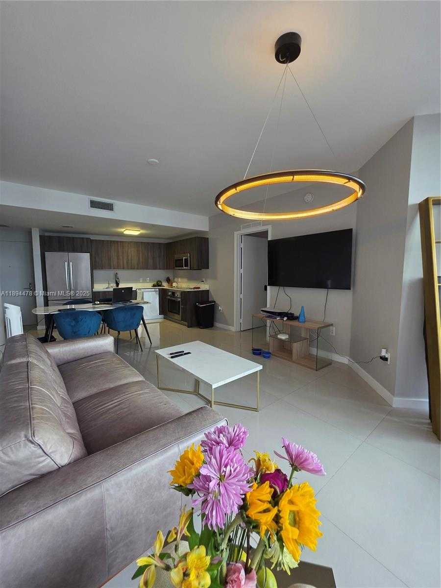 Small Image of 488 NORTH EAST 18TH ST #301, Miami Number 5