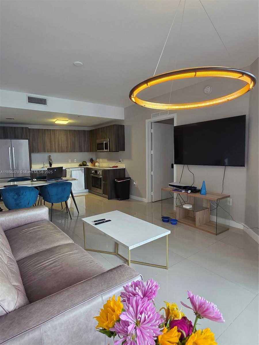 Small Image of 488 NORTH EAST 18TH ST #301, Miami Number 6