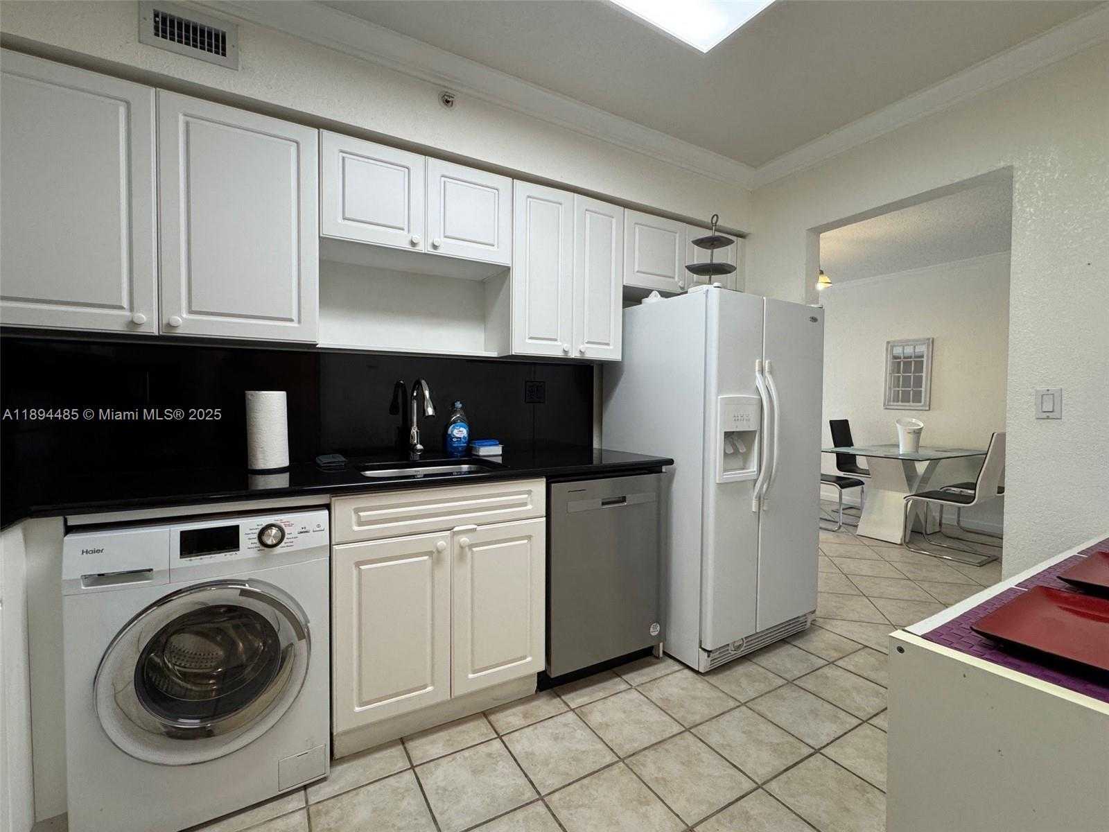 Small Image of 2501 SOUTH OCEAN DR #328, Hollywood Number 11