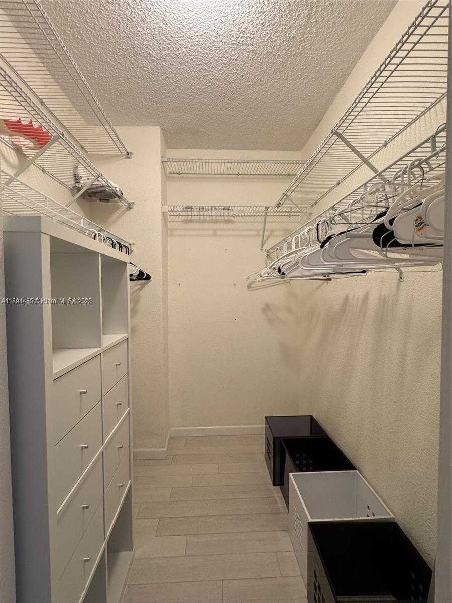 Small Image of 2501 SOUTH OCEAN DR #328, Hollywood Number 13