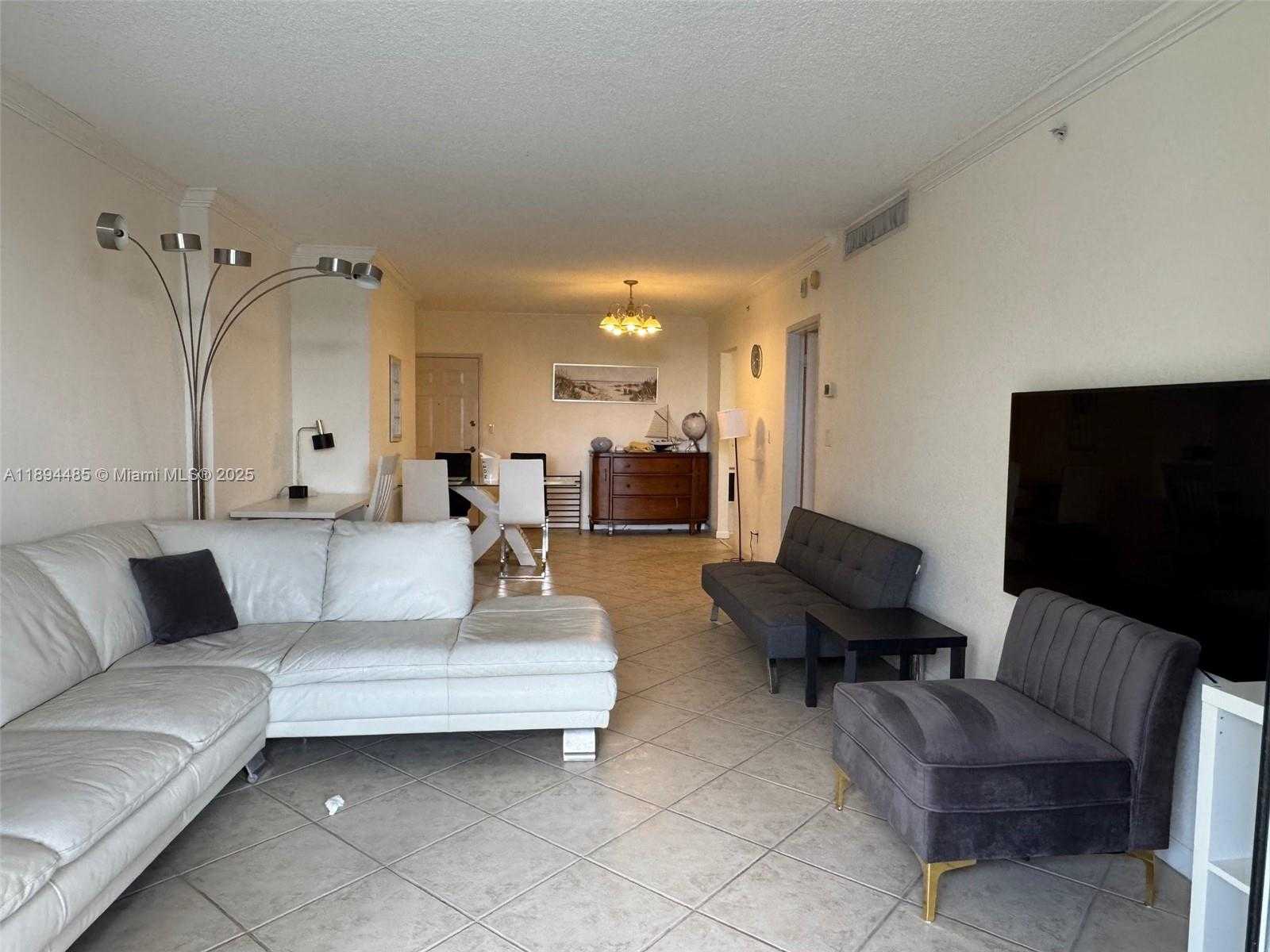 Small Image of 2501 SOUTH OCEAN DR #328, Hollywood Number 8