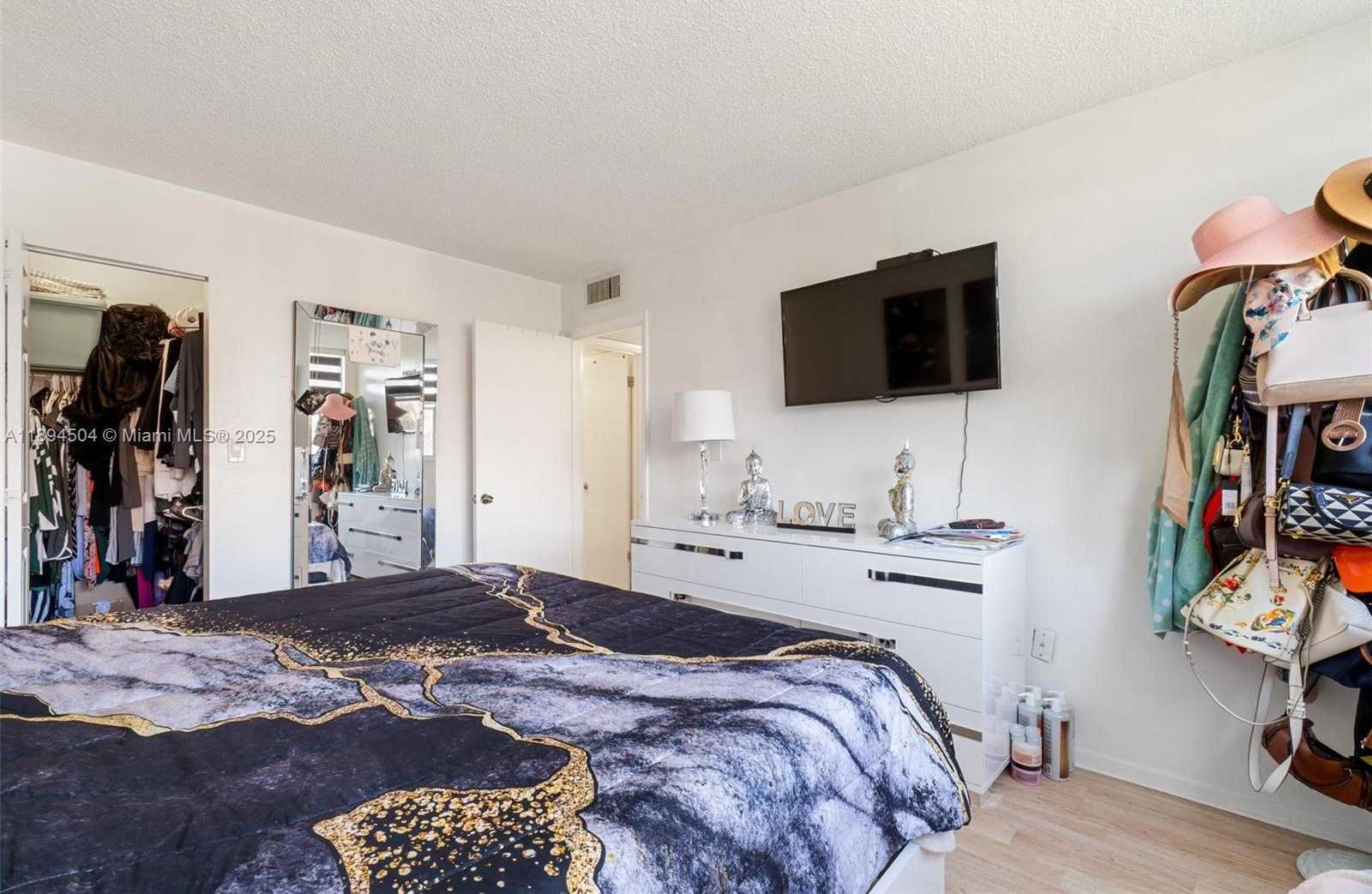 Small Image of 9441 SOUTH WEST 4TH ST #204, Miami Number 13