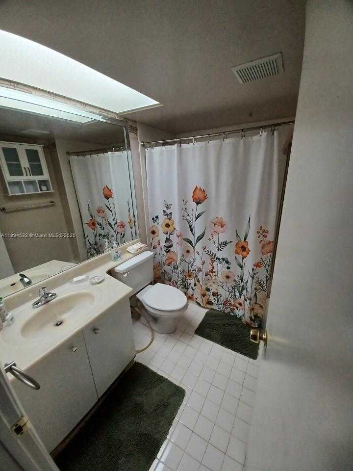 Small Image of 13100 SOUTH WEST 11TH CT #413C, Pembroke Pines Number 15