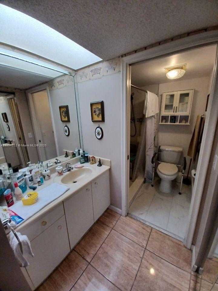 Small Image of 13100 SOUTH WEST 11TH CT #413C, Pembroke Pines Number 9