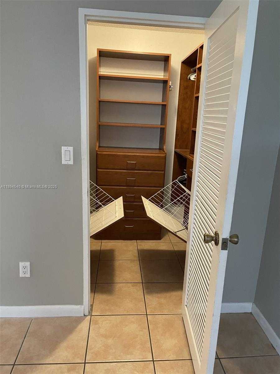 Small Image of 4110 NORTH WEST 79TH AVE #2A, Doral Number 19