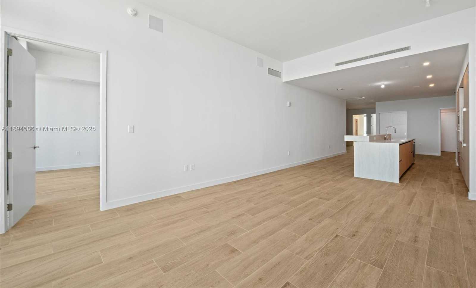 Small Image of 900 NORTH OCEAN BLVD #UPH04, Pompano Beach Number 10