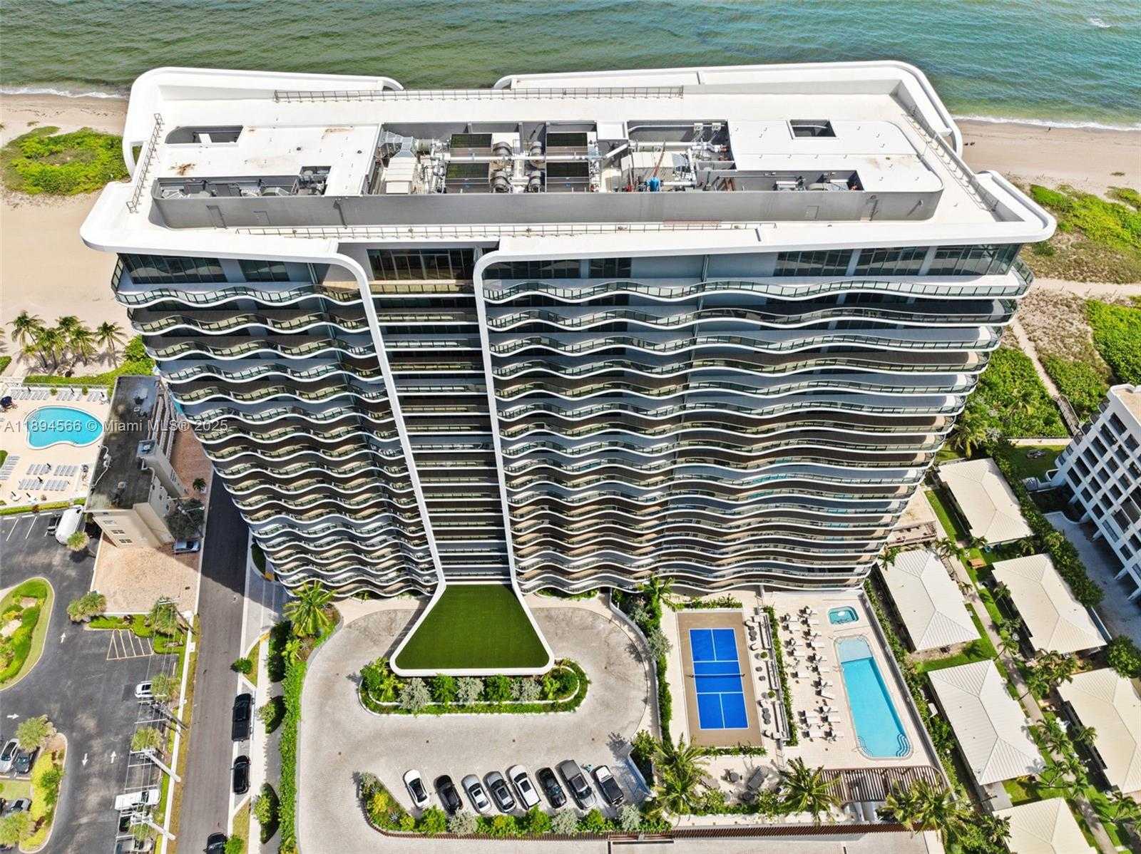 Small Image of 900 NORTH OCEAN BLVD #UPH04, Pompano Beach Number 48