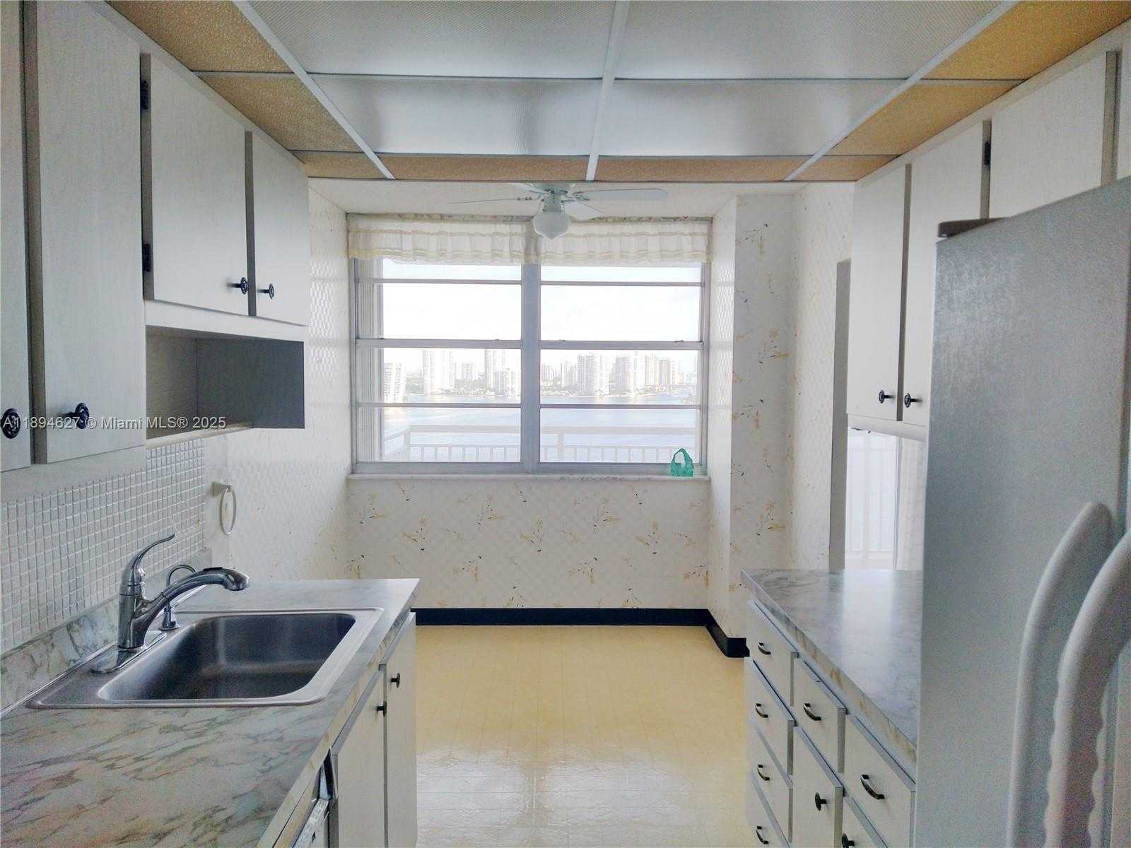 Small Image of 251 174TH ST #2002, Sunny Isles Beach Number 12