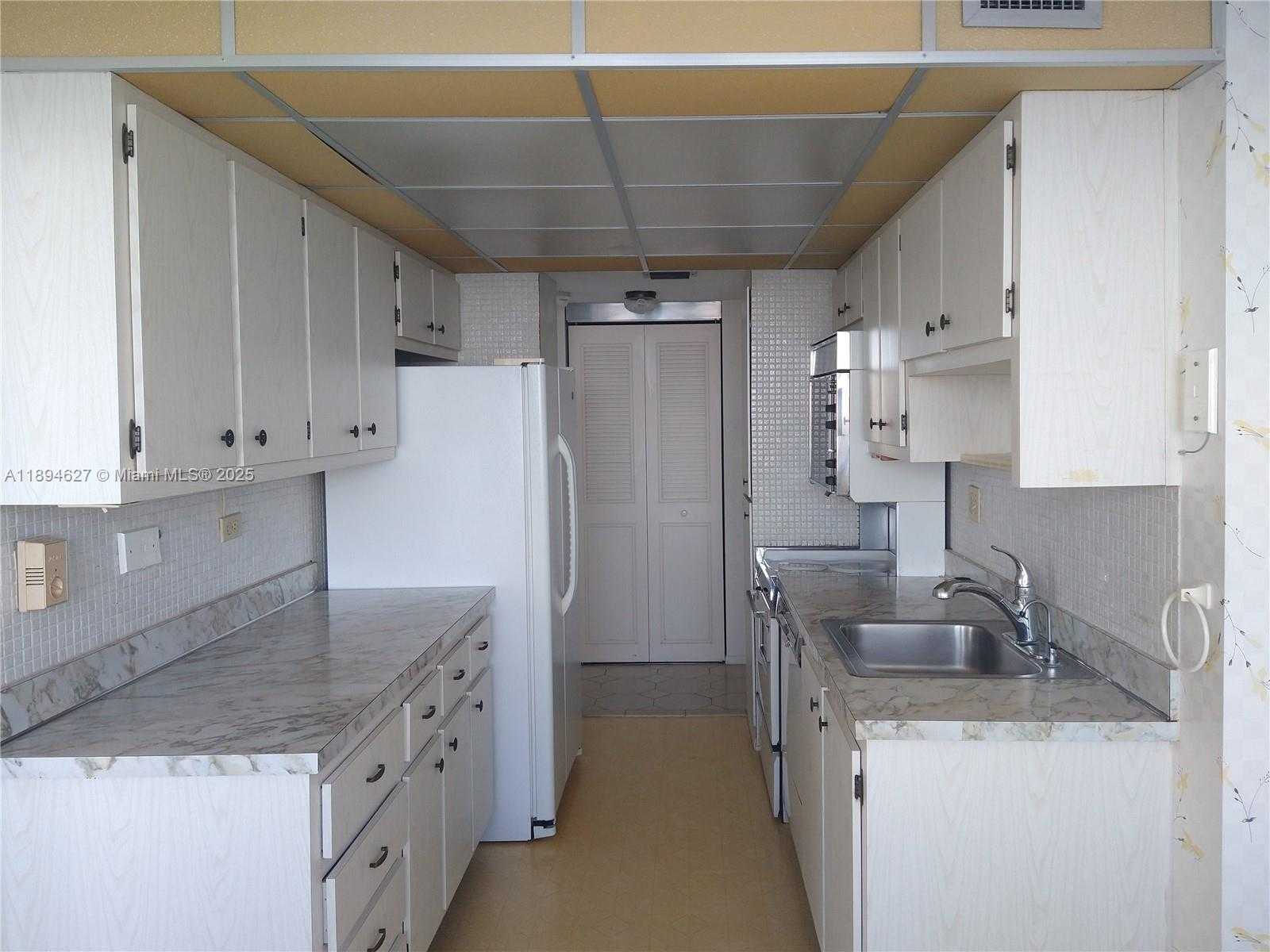 Small Image of 251 174TH ST #2002, Sunny Isles Beach Number 13