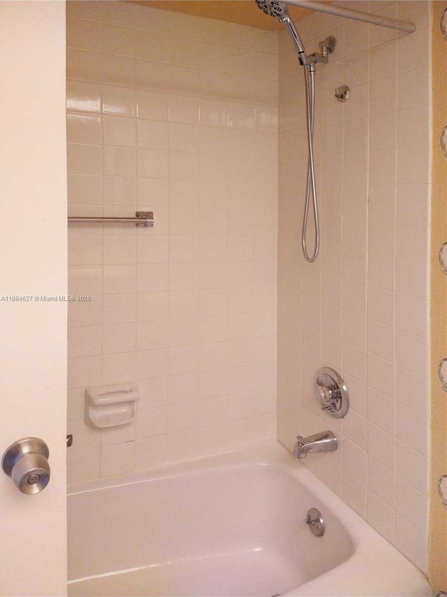 Small Image of 251 174TH ST #2002, Sunny Isles Beach Number 16