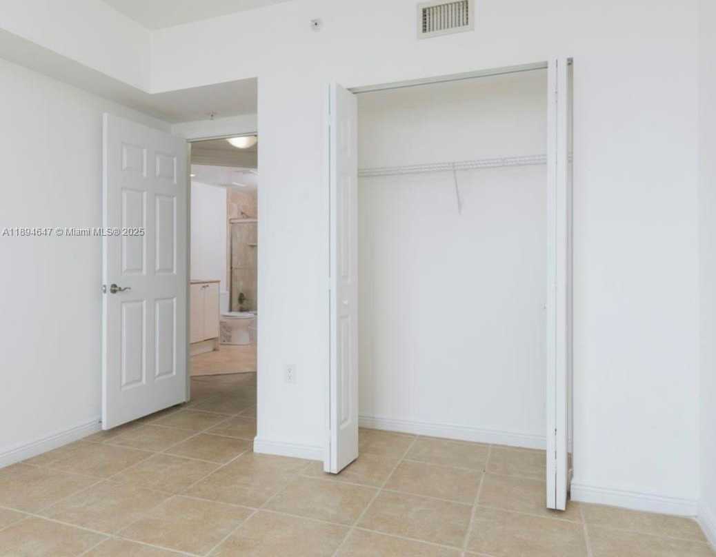 Small Image of 1745 EAST HALLANDALE BEACH BLVD #507W, Hallandale Beach Number 10