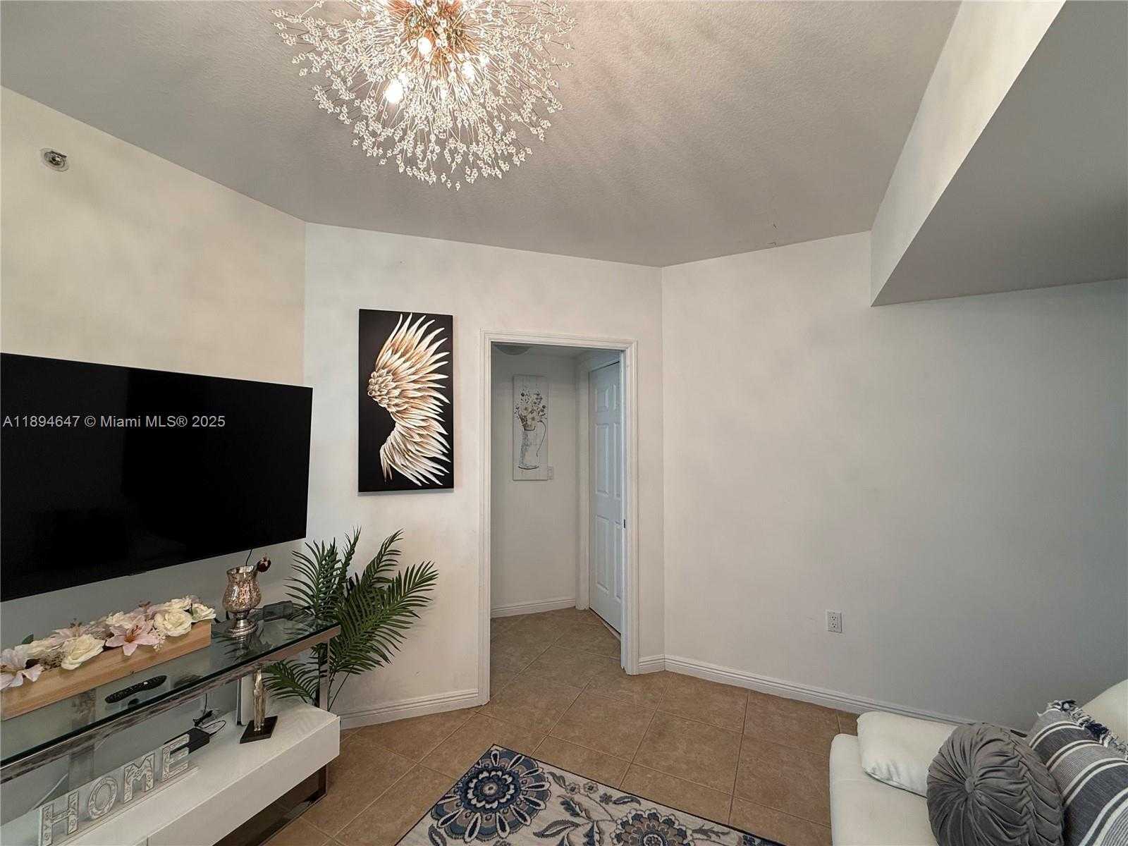 Small Image of 1745 EAST HALLANDALE BEACH BLVD #507W, Hallandale Beach Number 3