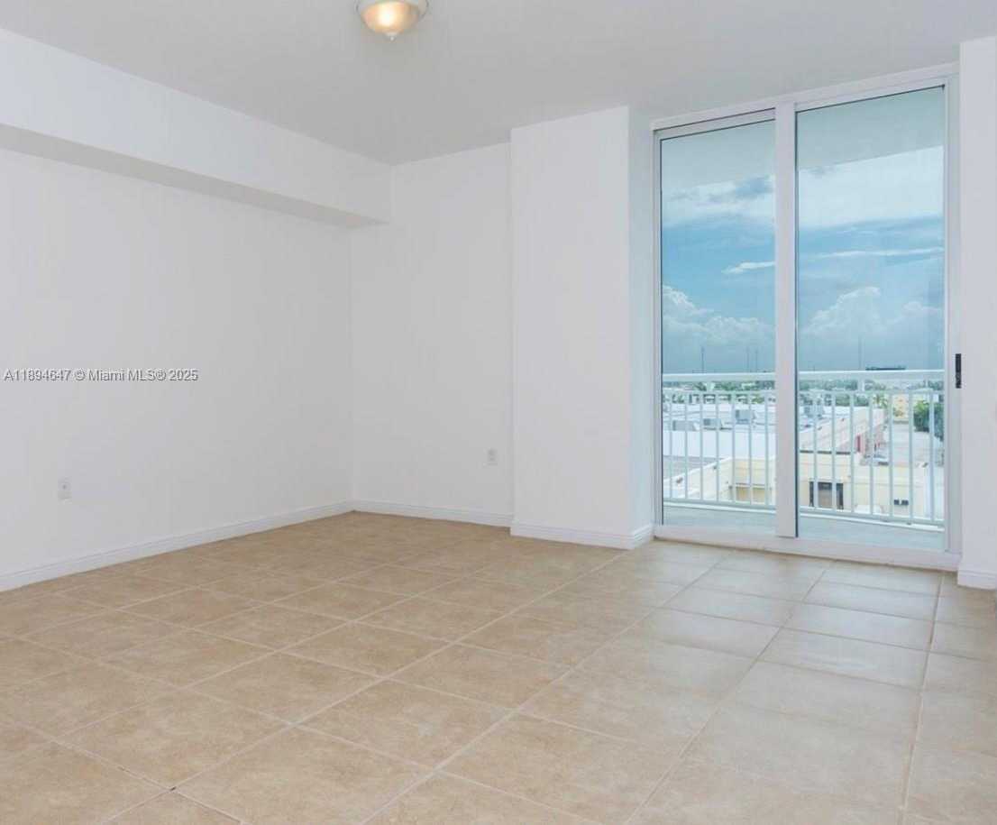 Small Image of 1745 EAST HALLANDALE BEACH BLVD #507W, Hallandale Beach Number 6